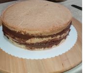 crema pusa in tort